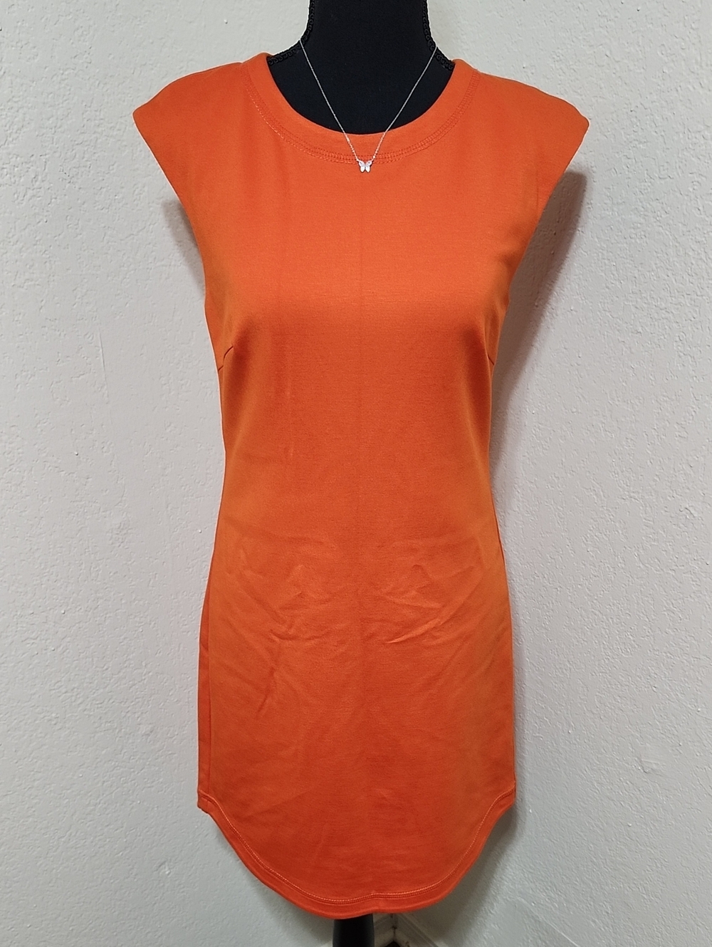 Trina Turk Vibrant Orange Sleeveless Knit Shift Dress EUC Sz XS Or S Knit Dress